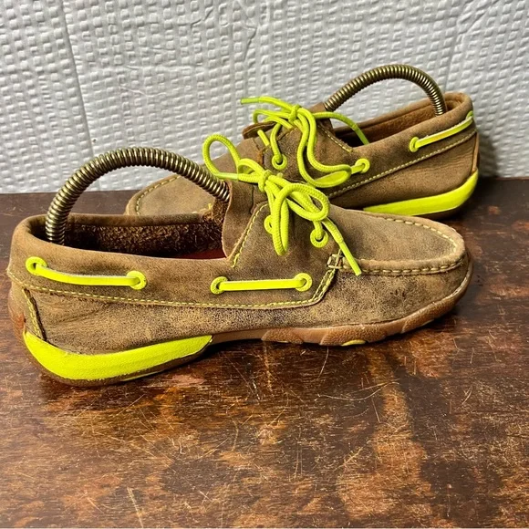 Twisted X Ladies Bomber Neon Yellow Driving Mocs Boat Shoes WDM0010 Size 6.5M - Picture 5 of 9
